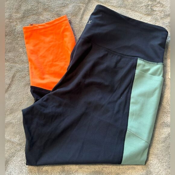 NWT Xersion Leggings Size 2X Navy Orange Green Colorblock - Picture 1 of 7
